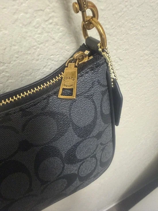 COACH Black Signature Small Shoulder Bag with Gold Chain - Picture 3 of 5